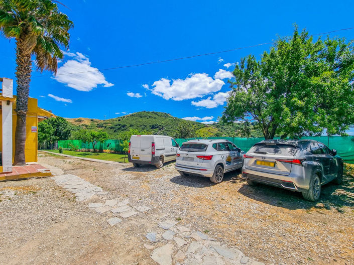 Image No.47-3 Bed Finca for sale