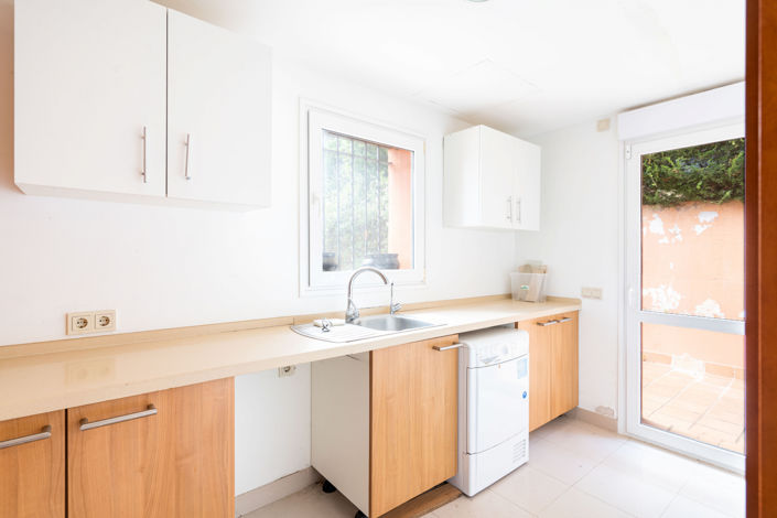 Image No.14-4 Bed Villa for sale