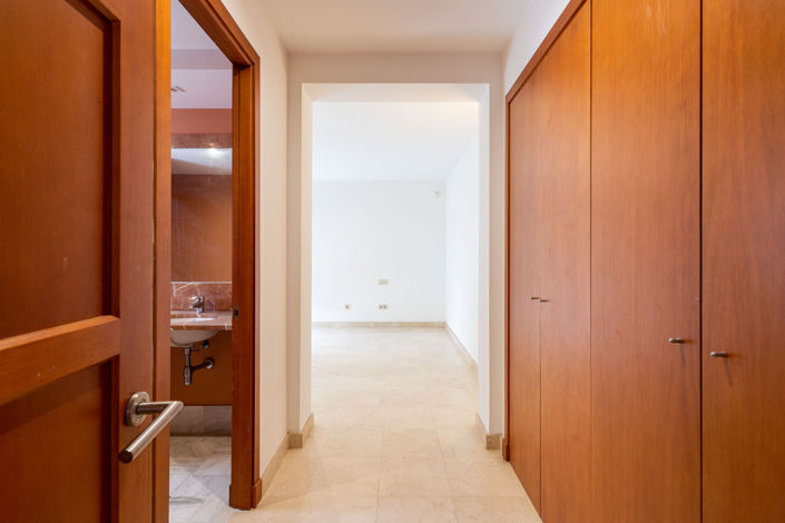 Image No.19-4 Bed Villa for sale