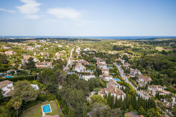 Image No.2-4 Bed Villa for sale