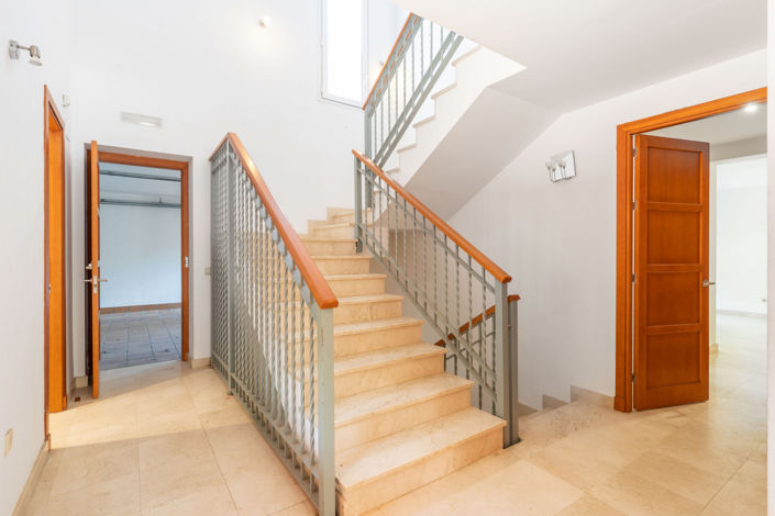 Image No.43-4 Bed Villa for sale