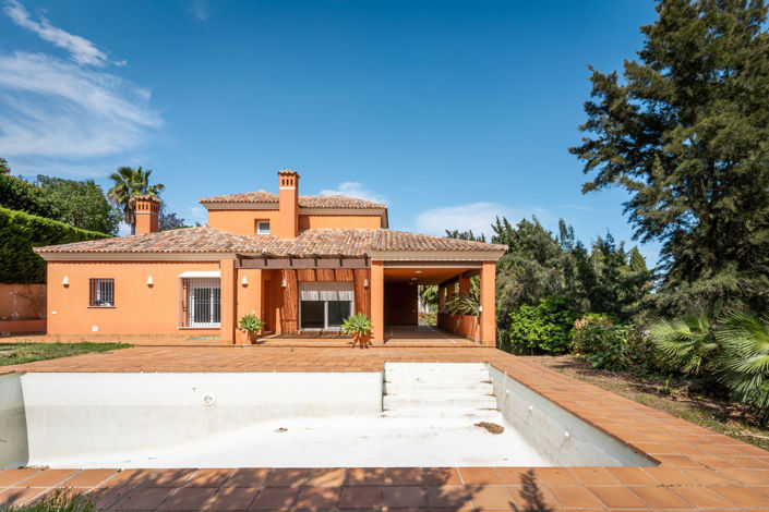 Image No.5-4 Bed Villa for sale