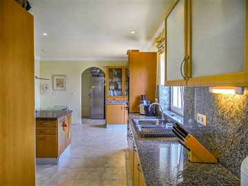 b98le8d7m9k3degpefzhs0lif8u4xzvzhwxtmggyekxx9