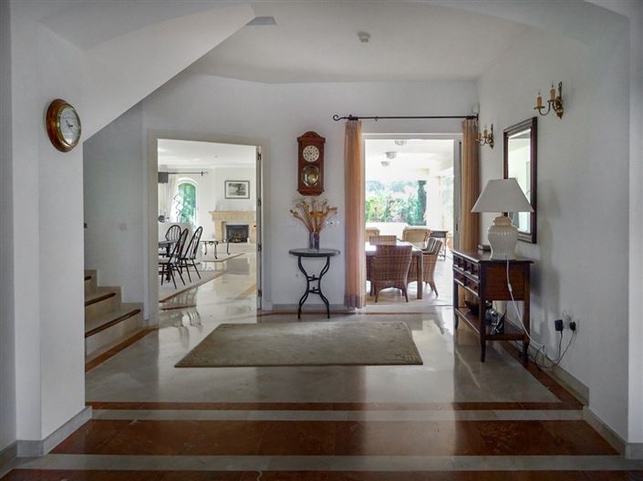 Image No.4-4 Bed Villa for sale