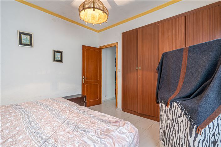 Image No.21-11 Bed House for sale