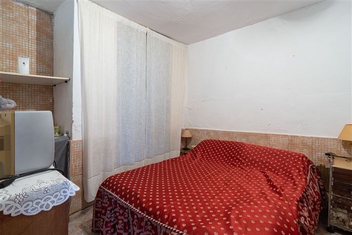 Image No.36-11 Bed House for sale