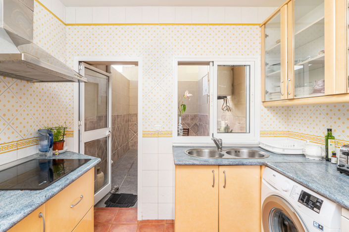 Image No.14-3 Bed Townhouse for sale