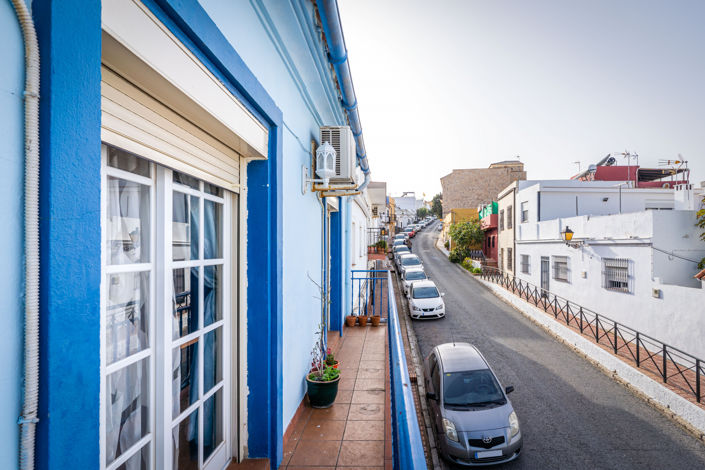 Image No.19-3 Bed Townhouse for sale