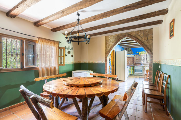 Image No.10-5 Bed Finca for sale