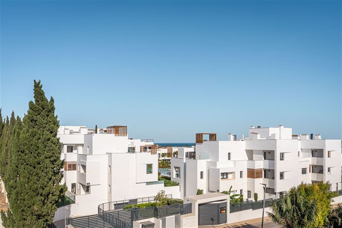 Image No.11-3 Bed Townhouse for sale