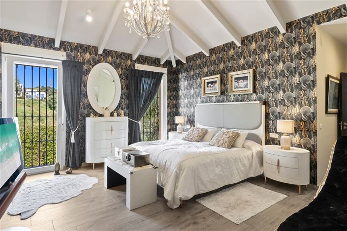 Image No.25-4 Bed Villa for sale