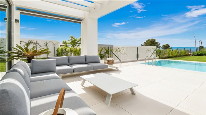 Image No.35-6 Bed House for sale