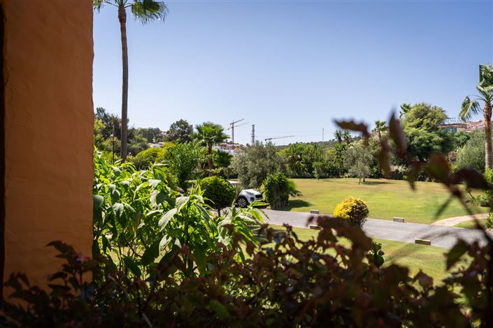 Image No.16-3 Bed Property for sale