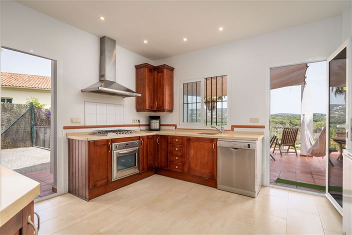 Image No.14-5 Bed Villa for sale