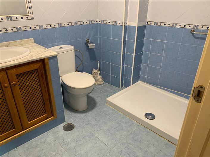 Image No.19-4 Bed House for sale