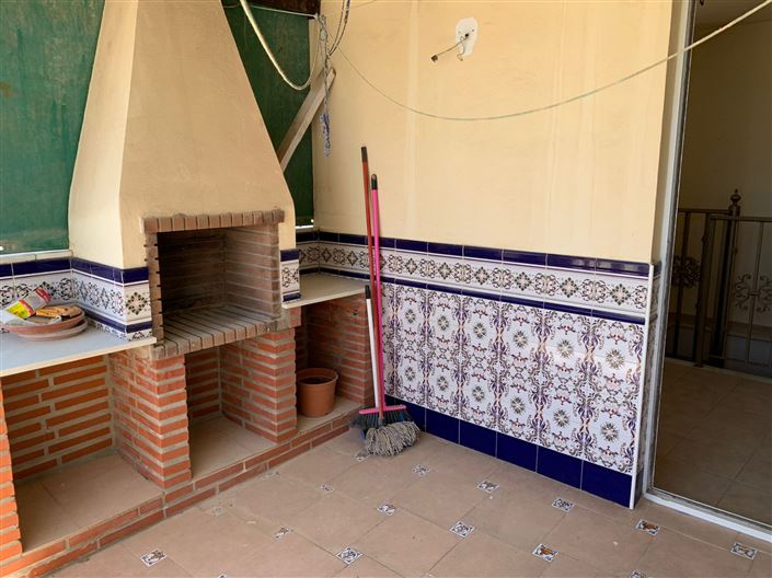 Image No.44-4 Bed House for sale