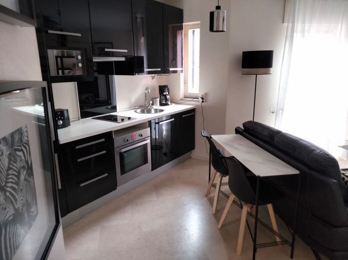 Image No.5-Studio for sale