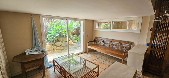 Image No.34-6 Bed Villa for sale