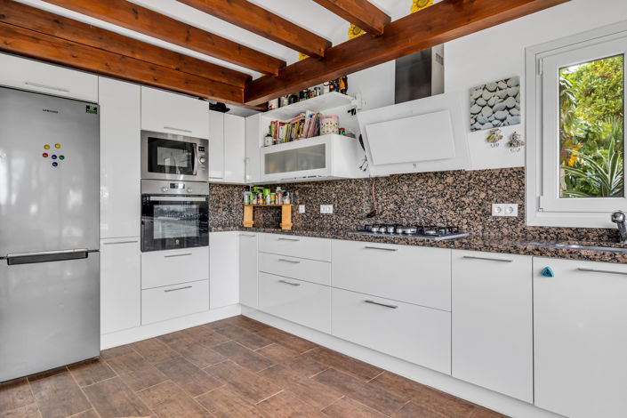 Image No.11-5 Bed Villa for sale