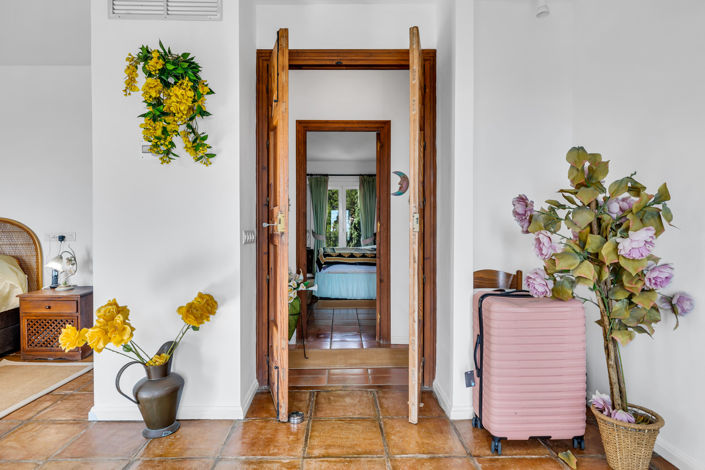 Image No.23-5 Bed Villa for sale