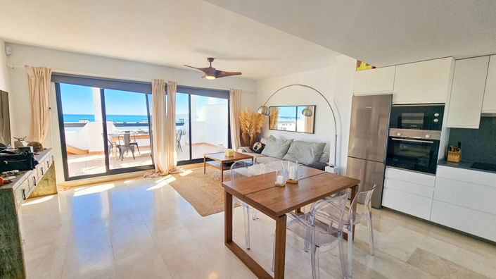 Image No.1-3 Bed Penthouse for sale