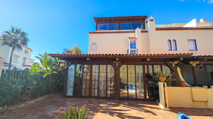 Image No.22-4 Bed House for sale