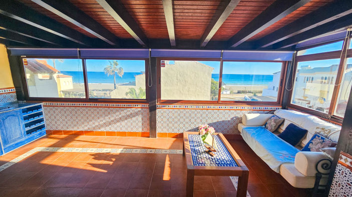 Image No.43-4 Bed House for sale