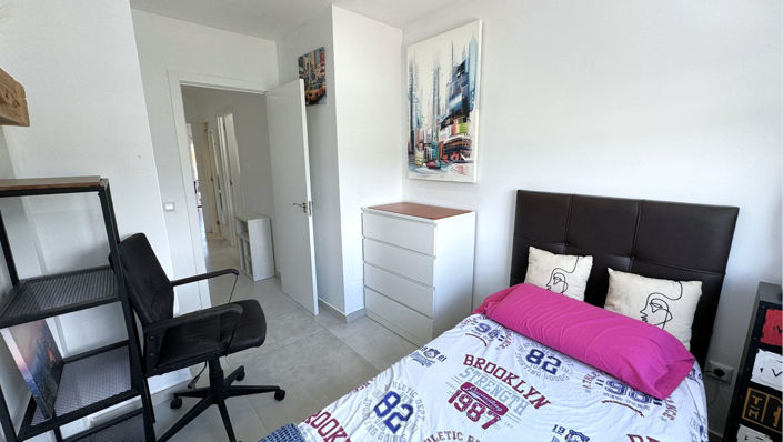 Image No.23-3 Bed House for sale