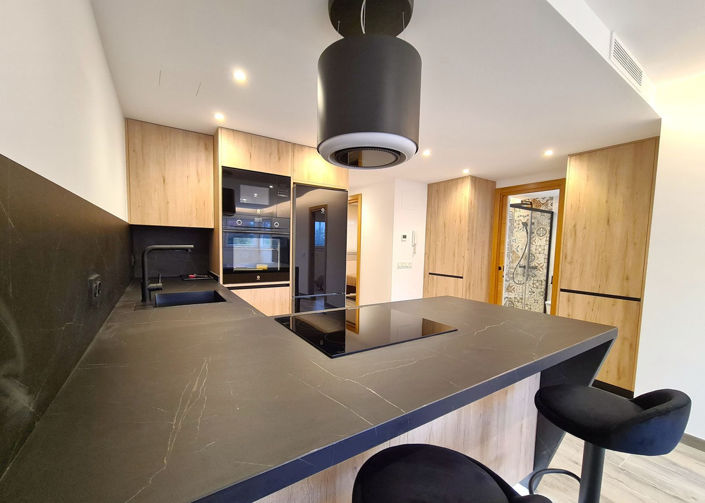 Image No.30-3 Bed Apartment for sale