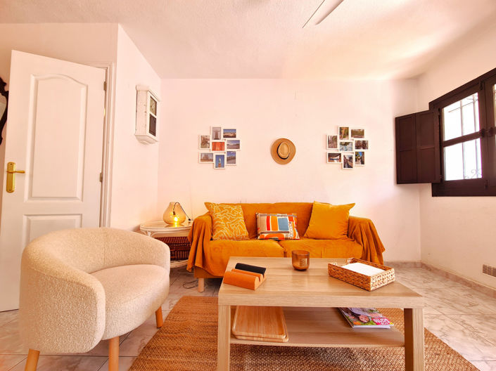 Image No.18-2 Bed House for sale