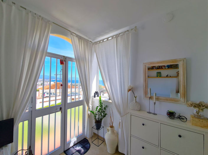 Image No.13-2 Bed Property for sale