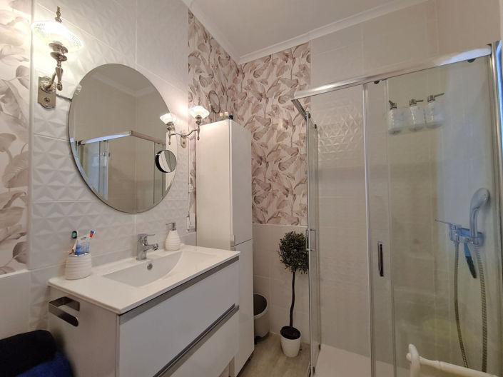 Image No.6-2 Bed Property for sale