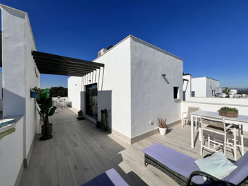 4 Bed Townhouse for sale