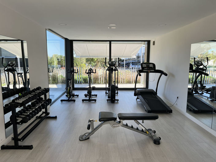 Image No.26-4 Bed Townhouse for sale