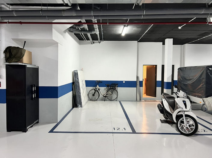 Image No.28-4 Bed Townhouse for sale