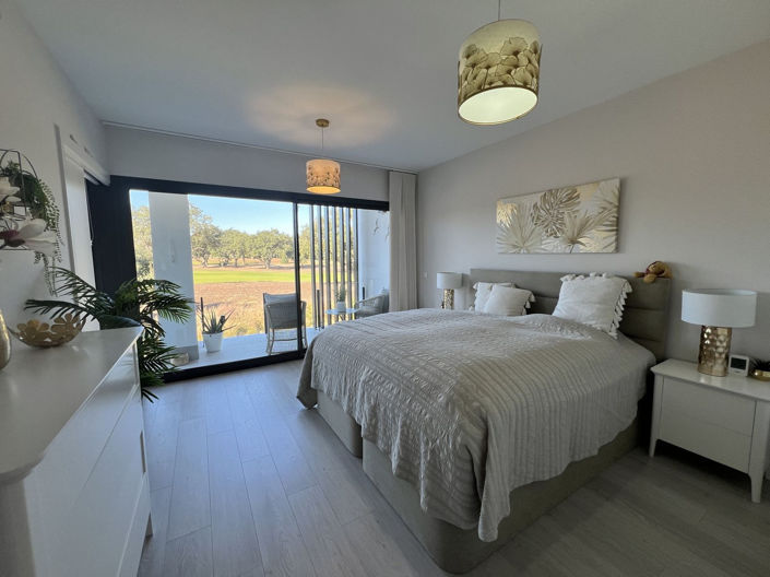 Image No.4-4 Bed Townhouse for sale