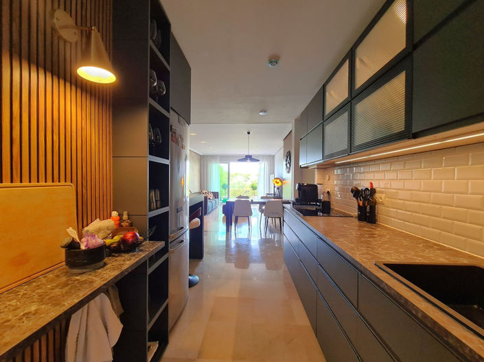 Image No.22-3 Bed Property for sale