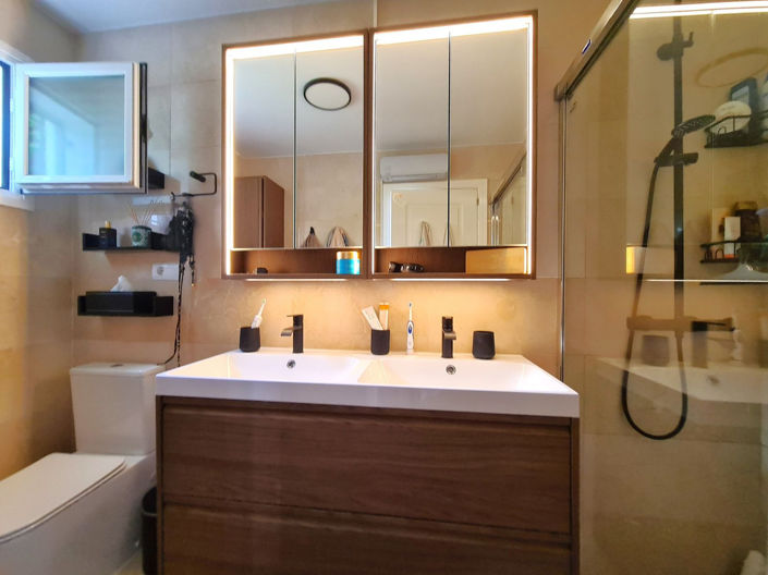 Image No.6-3 Bed Property for sale