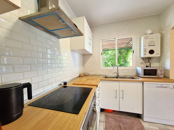 Image No.16-2 Bed House for sale