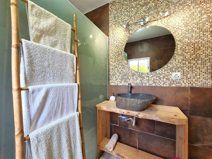 Image No.23-2 Bed House for sale