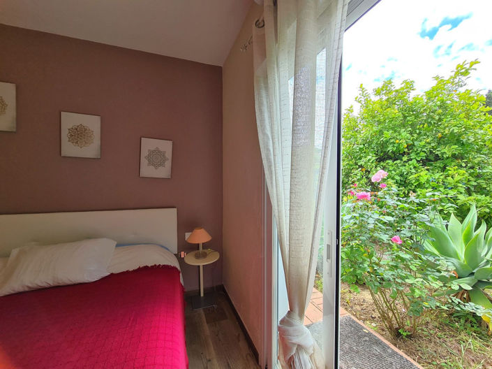 Image No.27-2 Bed House for sale