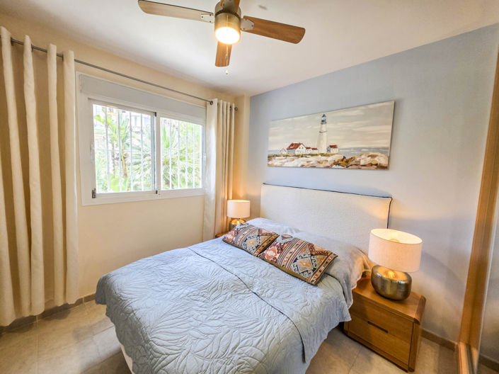 Image No.19-2 Bed Property for sale