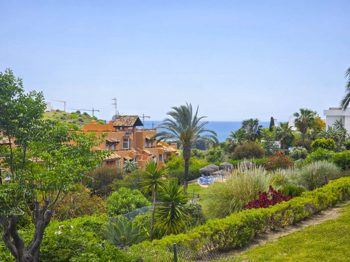 Image No.7-2 Bed Property for sale