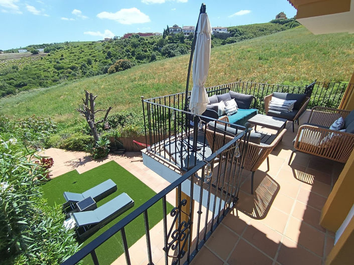 Image No.35-2 Bed House for sale