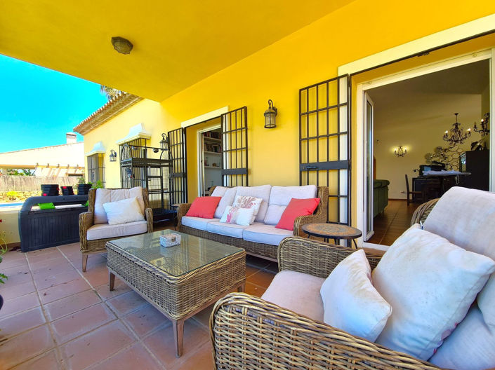 Image No.17-3 Bed House for sale