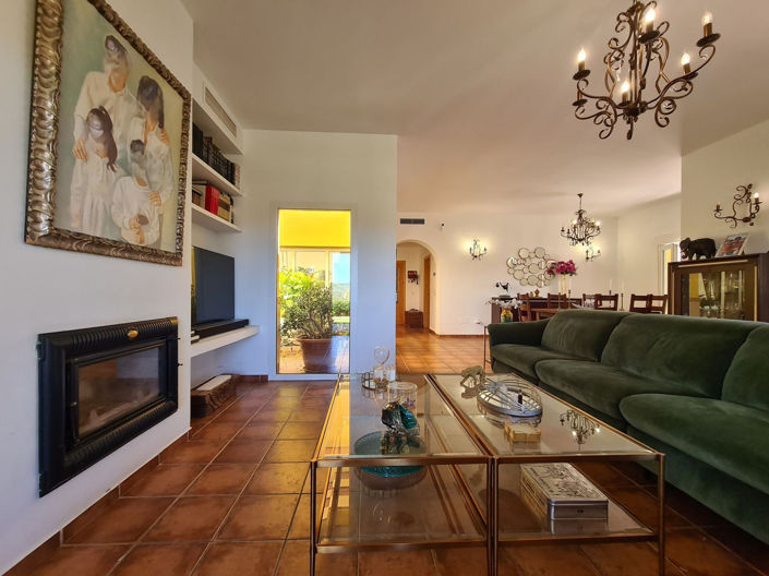 Image No.26-3 Bed House for sale