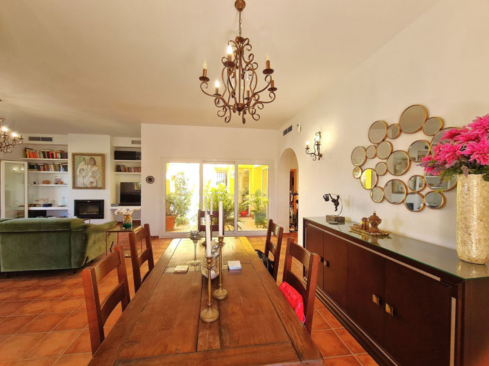 Image No.28-3 Bed House for sale