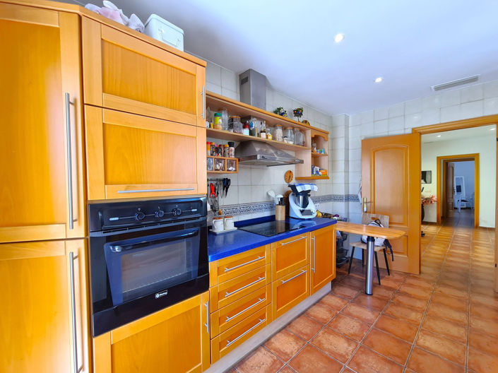 Image No.33-3 Bed House for sale