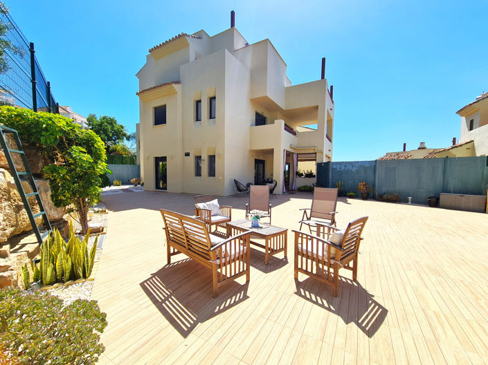 Image No.1-3 Bed Apartment for sale