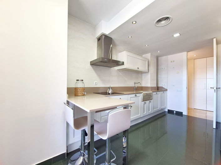 Image No.15-3 Bed Apartment for sale